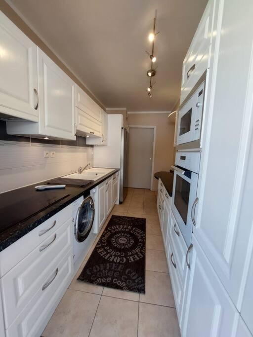 Appartement T3 Agreable, Proche Centre Et Plage. Carqueiranne Exterior foto